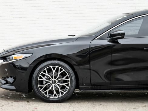 Used 2021 MAZDA MAZDA3 s image 12