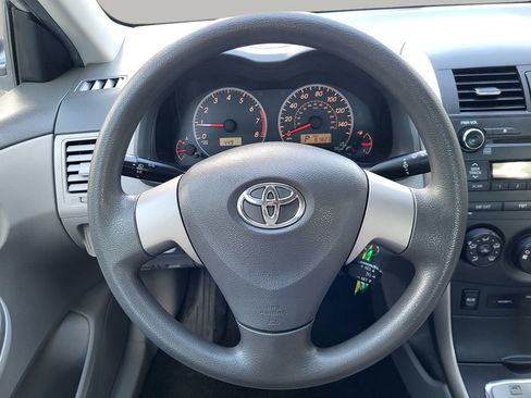 Used 2010 Toyota Corolla LE w/ All Weather Guard Pkg FWD image 22