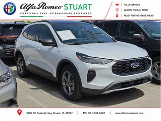 Used 2025 Ford Escape ST-Line w/ Equipment Group 301A FWD video 1