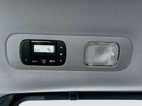 Used 2019 Honda Odyssey EX image 16