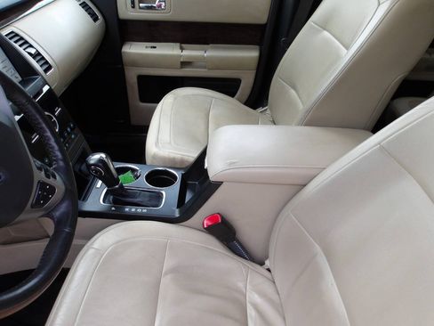 Used 2017 Ford Flex Limited FWD image 20