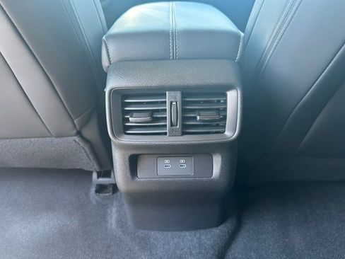 New 2025 Nissan Murano SV image 20