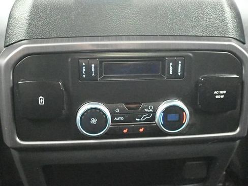 Used 2022 Ford Expedition Platinum AWD/4WD image 11