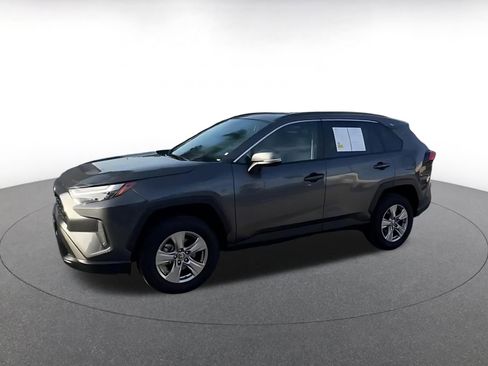 Used 2025 Toyota RAV4 XLE image 8