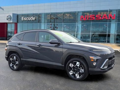 Used 2024 Hyundai Kona SEL AWD/4WD image 1