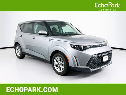 Used 2023 Kia Soul LX w/ Option Group 015