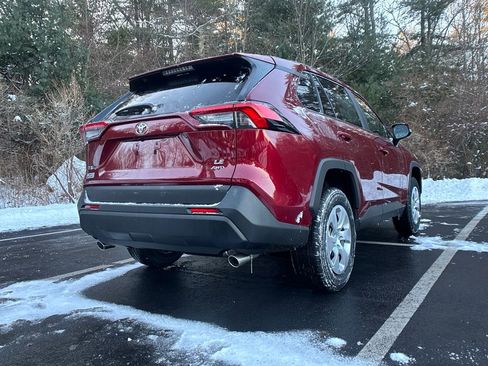 New 2025 Toyota RAV4 LE image 8