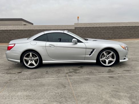 Used 2013 Mercedes-Benz SL 550 image 6