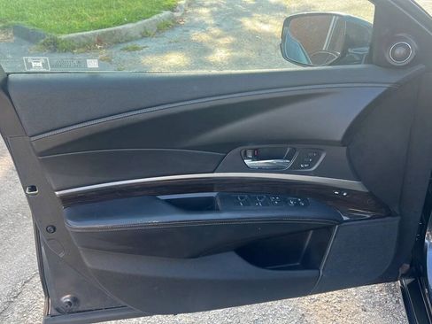 Used 2014 Acura RLX w/ Technology Package FWD image 10