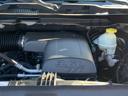 Certified 2018 RAM 1500 Big Horn image 12