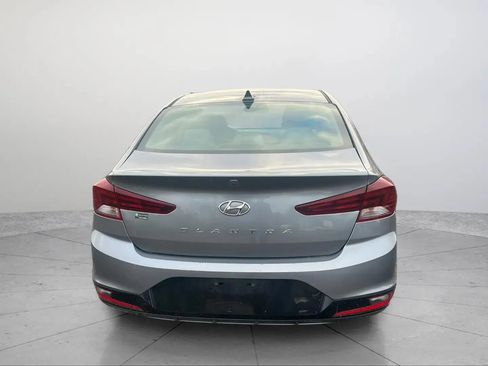 Used 2019 Hyundai Elantra SEL image 12