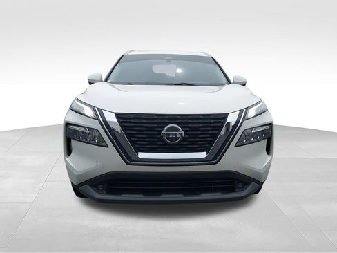 Used 2021 Nissan Rogue SL w/ Premium Package AWD/4WD image 3