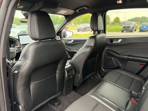 Used 2023 Ford Escape ST-Line w/ Tech Pack #1 FWD image 26