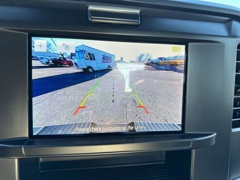 New 2026 Ford F250 XL w/ XL Chrome Package image 24