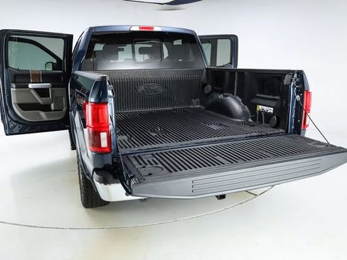 Used 2020 Ford F150 Lariat w/ Equipment Group 502A Luxury AWD/4WD image 33