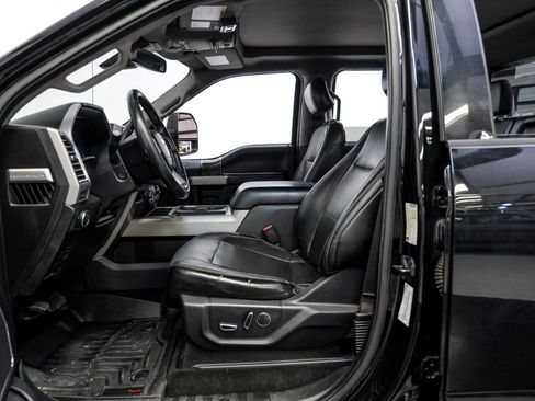 Used 2017 Ford F350 Lariat w/ Lariat Ultimate Package AWD/4WD image 4