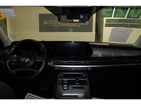 Used 2025 Hyundai Palisade SEL image 14