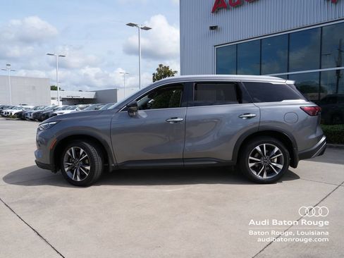 Used 2024 INFINITI QX60 Luxe w/ Vision Package FWD image 2