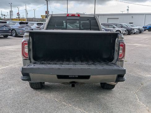 Used 2018 GMC Sierra 1500 Denali AWD/4WD image 6