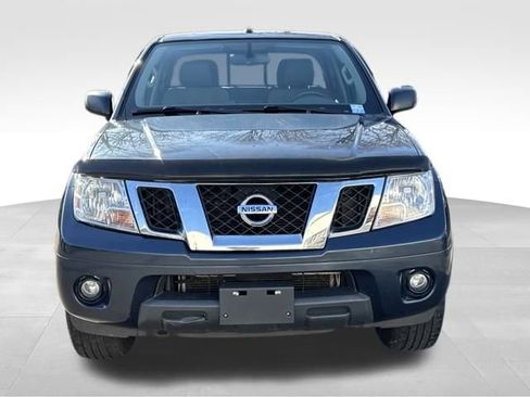 Used 2017 Nissan Frontier SV w/ SV Value Truck Package image 8