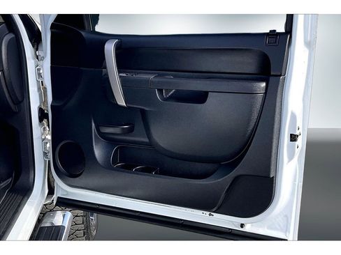 Used 2011 Chevrolet Silverado 3500 LT w/ Interior Plus Package image 24