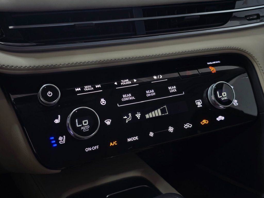 Certified 2025 INFINITI QX60 Sensory AWD/4WD image 12