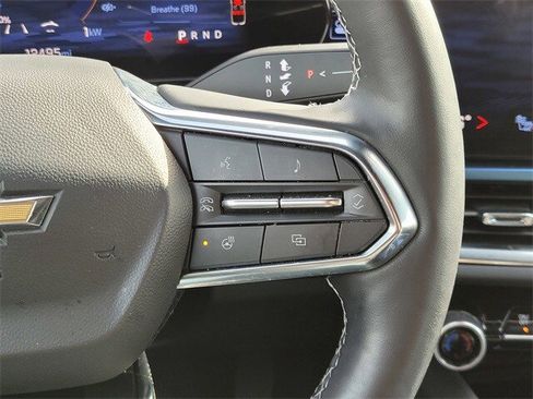 Used 2024 Chevrolet Equinox EV LT image 25