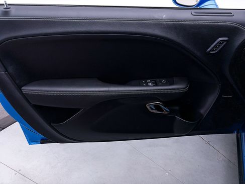 Used 2023 Dodge Challenger SRT Hellcat RWD image 34