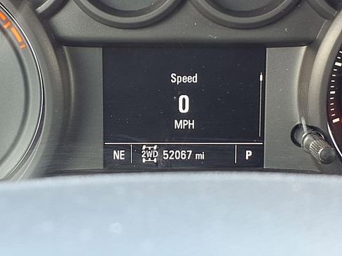 Used 2020 Chevrolet Silverado 1500 Custom w/ Custom Value Package image 15