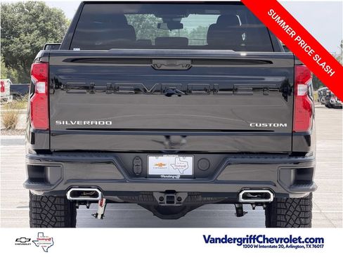 New 2026 Chevrolet Silverado 1500 Custom Trail Boss AWD/4WD image 5
