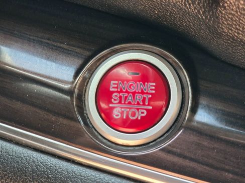 Used 2015 Honda CR-V Touring image 41