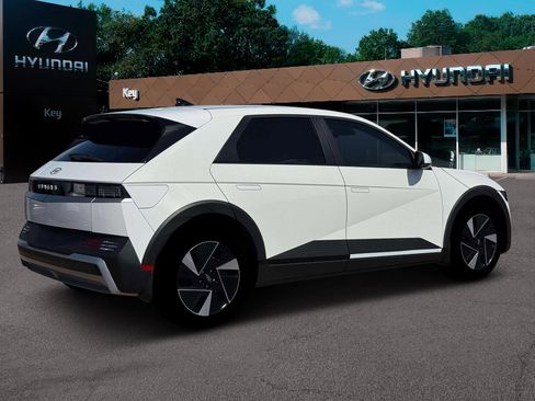 New 2026 Hyundai Ioniq 5 SEL image 12