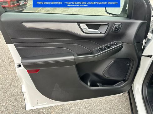 Certified 2023 Ford Escape Platinum image 10