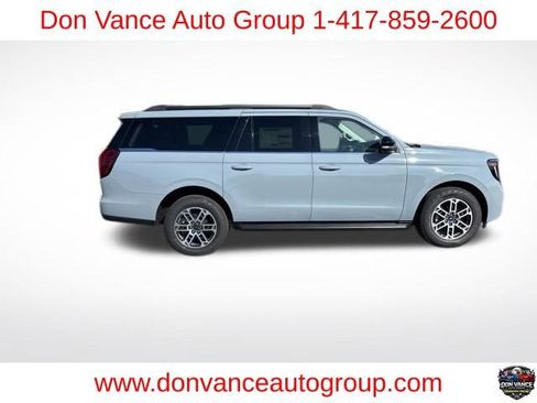 New 2025 Ford Expedition Max Active image 7