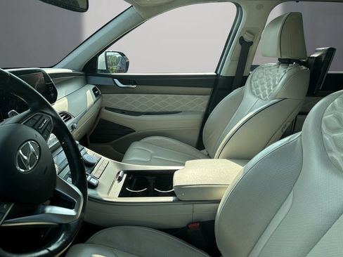 Used 2021 Hyundai Palisade Limited FWD image 7