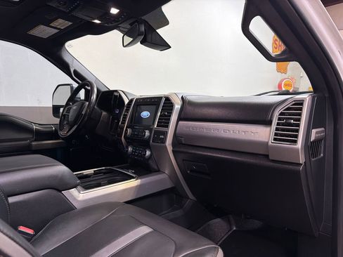 Used 2018 Ford F350 Platinum w/ Platinum Ultimate Package AWD/4WD image 42