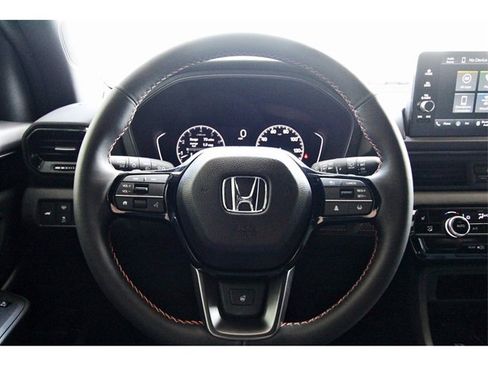 New 2025 Honda Pilot TrailSport image 16