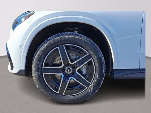 New 2026 Mercedes-Benz GLC 300 4MATIC image 7