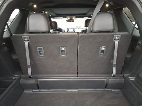 Used 2023 Honda Pilot TrailSport image 21