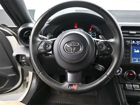 Used 2024 Toyota GR86 image 7