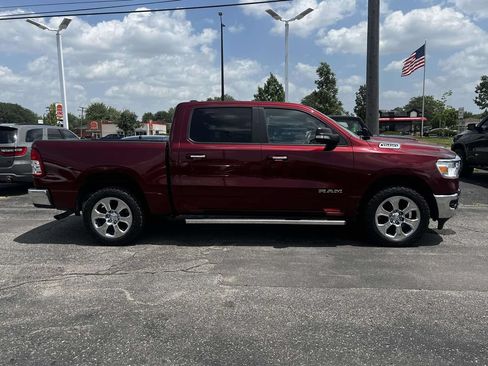 Used 2019 RAM 1500 Big Horn AWD/4WD image 2