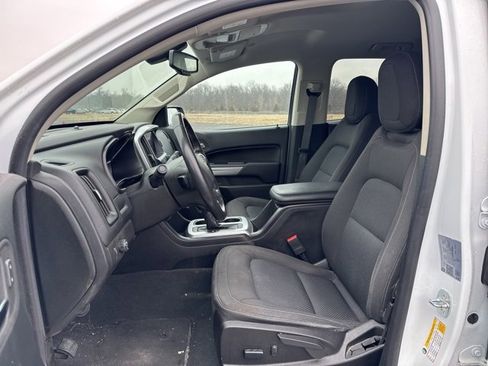 Used 2022 Chevrolet Colorado LT w/ LT Convenience Package image 7