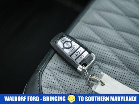 Used 2023 Ford F450 Limited w/ FX4 Off-Road Package image 59