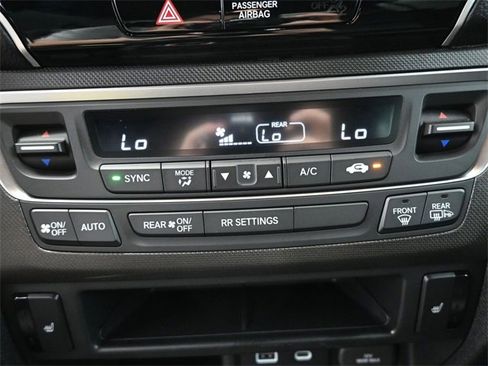 Used 2025 Honda Ridgeline TrailSport+ image 9