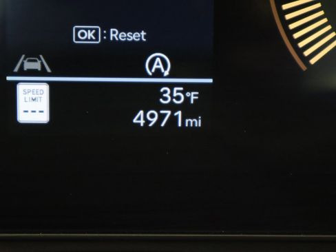 Certified 2025 Hyundai Sonata SE image 34