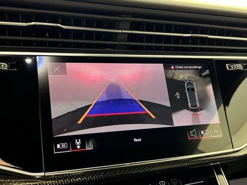 Used 2022 Audi SQ8 Prestige image 19