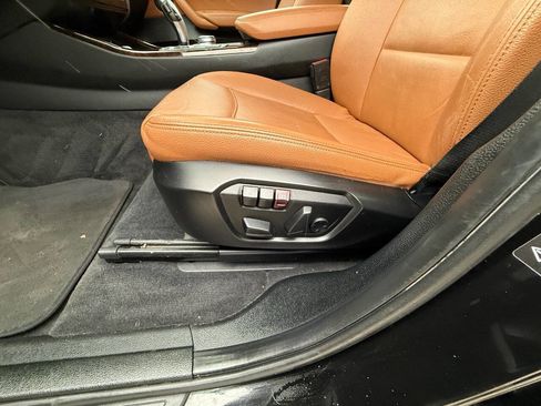 Used 2017 BMW X3 xDrive28i image 10