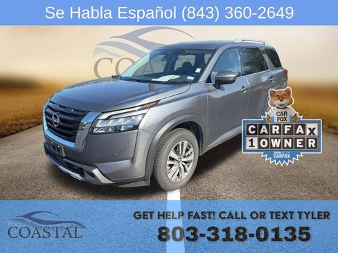 Certified 2025 Nissan Pathfinder SL FWD image 1