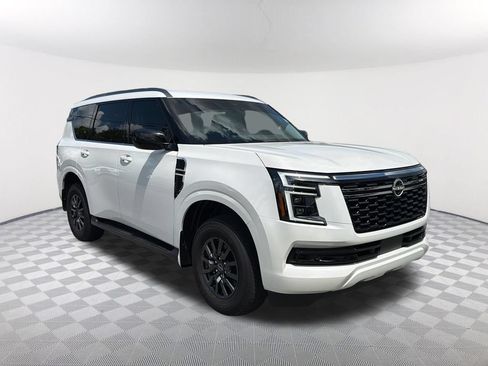 Used 2025 Nissan Armada SV AWD/4WD image 3