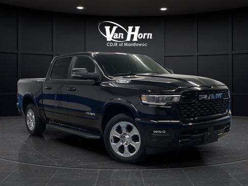 Used 2025 RAM 1500 Big Horn AWD/4WD image 1